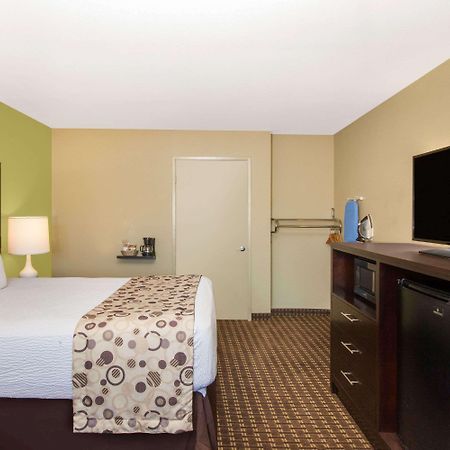 Days Inn By Wyndham San Jose Airport Milpitas Eksteriør bilde