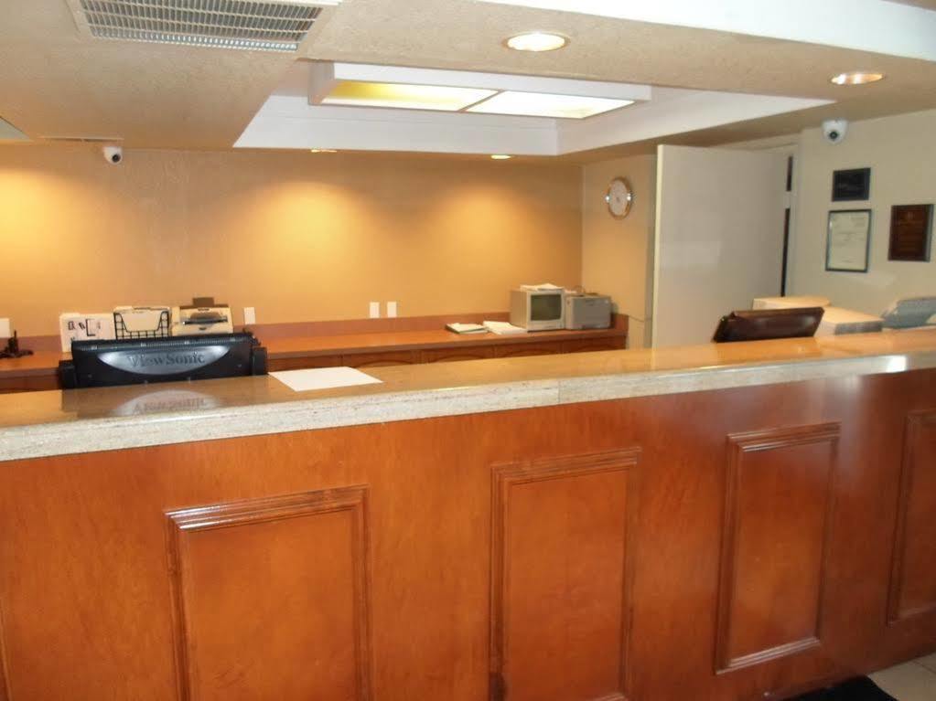 Days Inn By Wyndham San Jose Airport Milpitas Eksteriør bilde